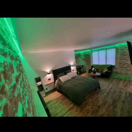 Romantique Room Charleville-Mézières Zewnętrze zdjęcie